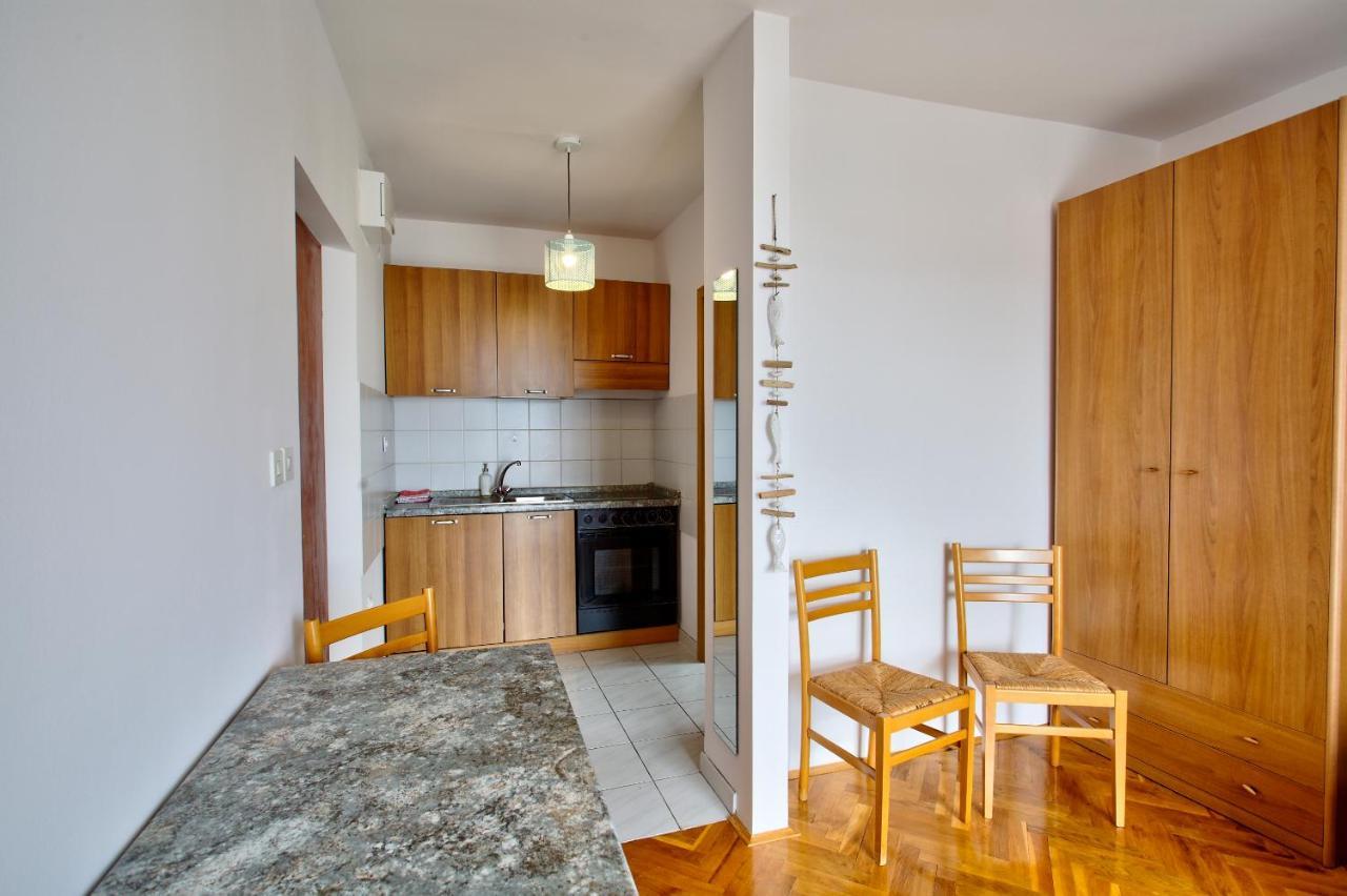 Anmarie Apartments Crikvenica Exteriör bild