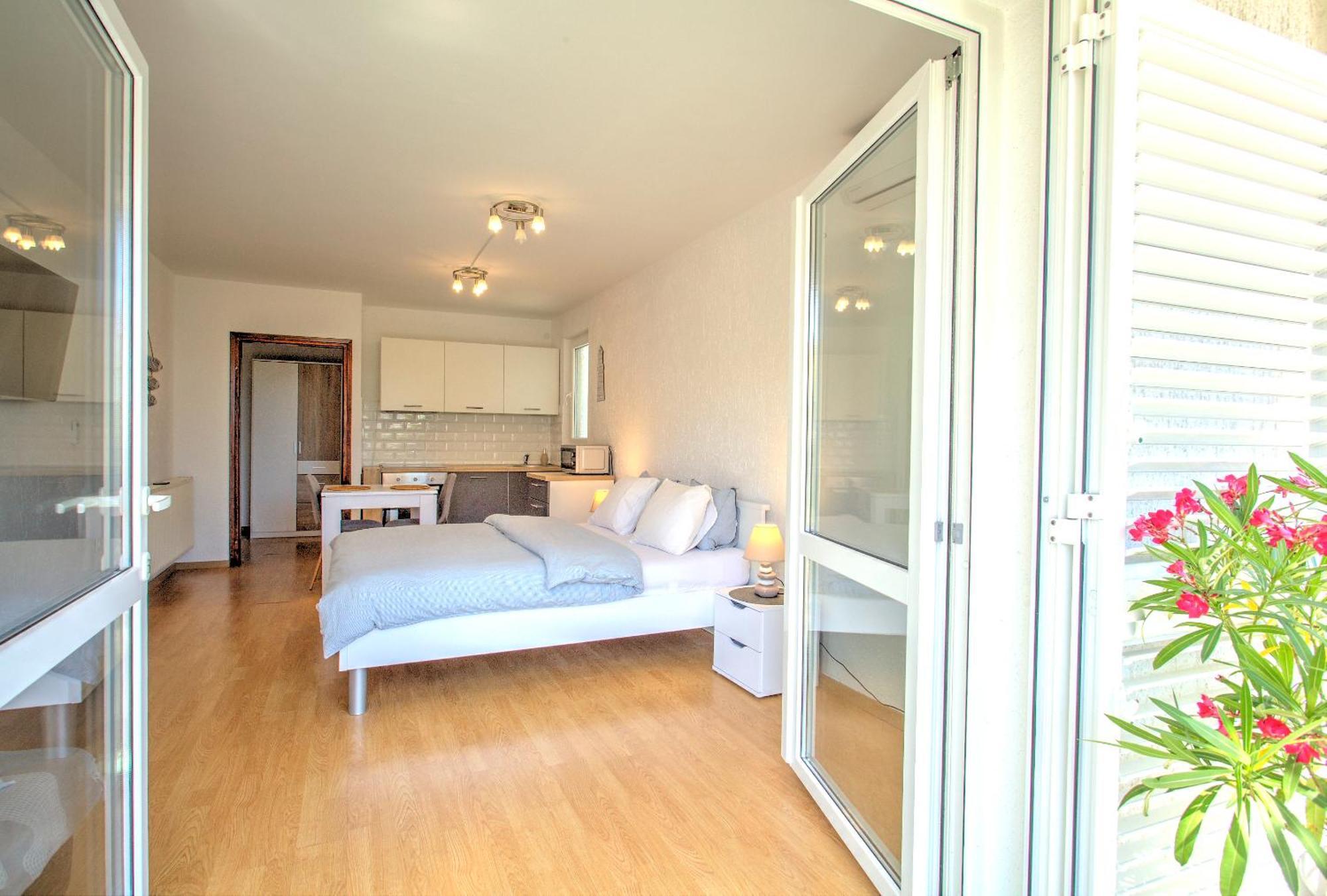 Anmarie Apartments Crikvenica Exteriör bild