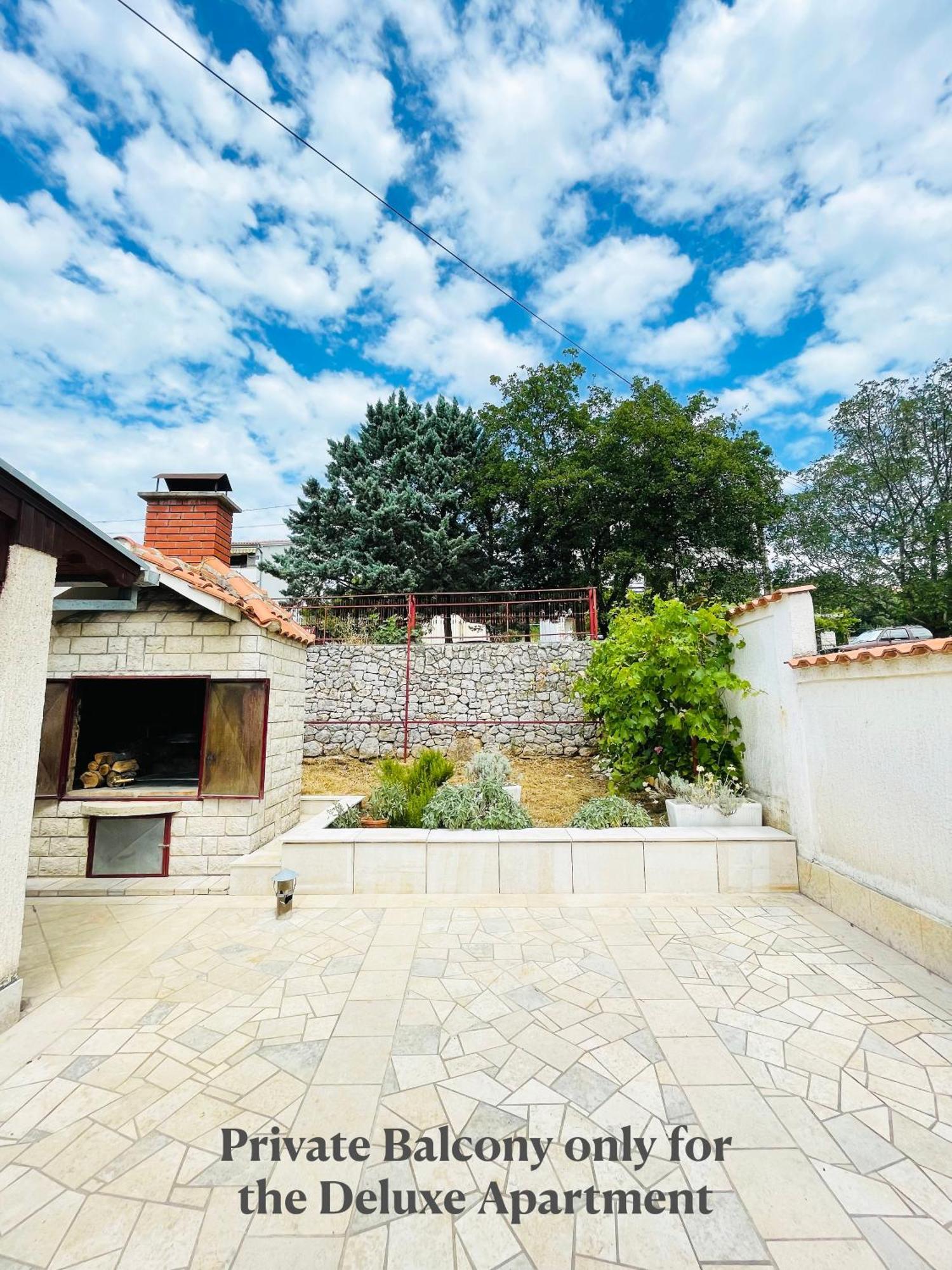 Anmarie Apartments Crikvenica Exteriör bild